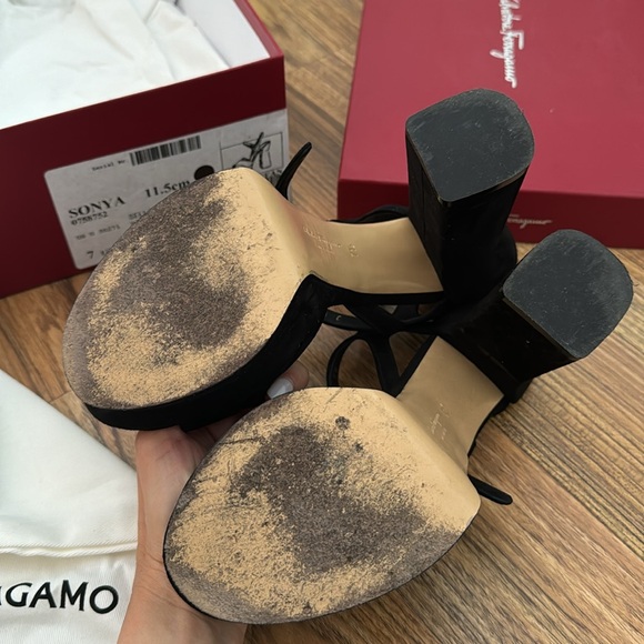 Ferragamo Sonya Platform Sandals - Picture 8 of 17